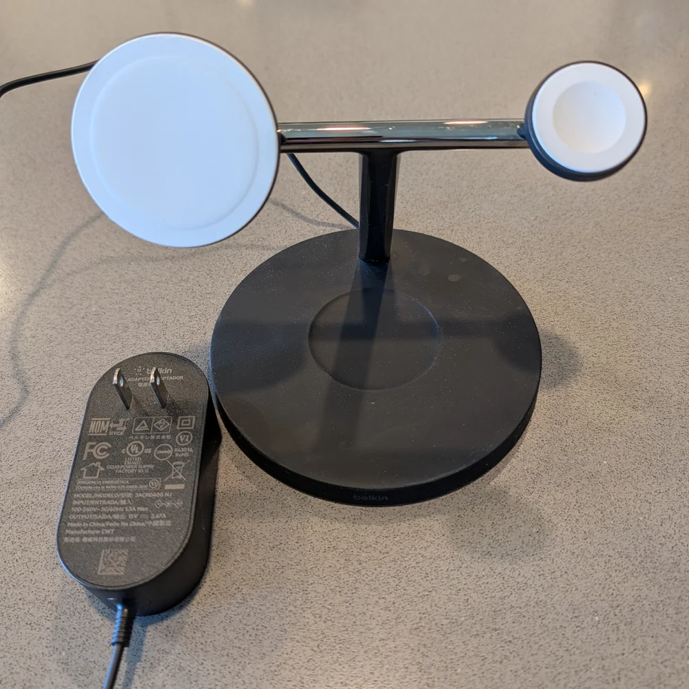 Belkin Black & White 3-in-1 MagSafe Wireless Charging Stand